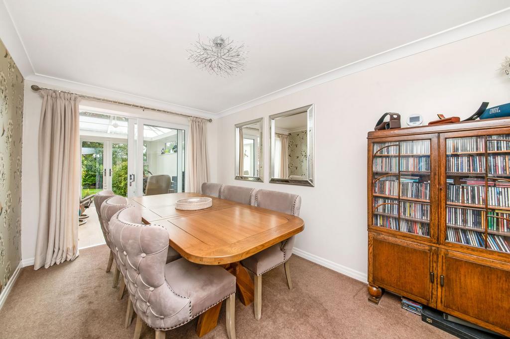 Formal dining room