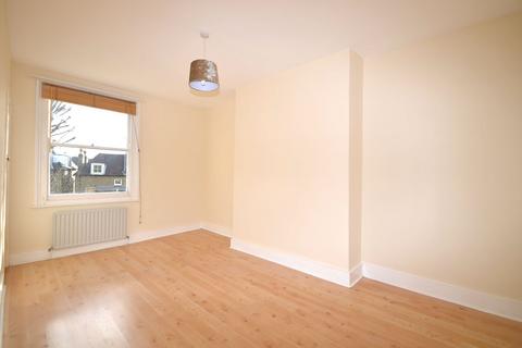 1 bedroom flat to rent, Essex Grove, Crystal Palace SE19