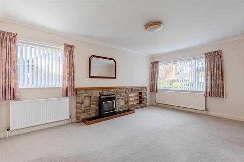 2 bedroom detached bungalow for sale, Lime Garth, Upper Poppleton, York, YO26 6DN