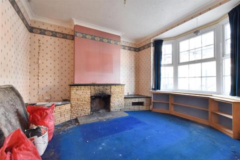 2 bedroom terraced house for sale, Sheen Road, Eastbourne