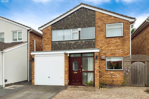 3 bedroom detached house for sale, St Andrews Drive, Whitestone, Nuneaton