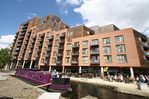 2 bedroom flat to rent, Wharf Approach, Leeds, West Yorkshire, UK, LS1