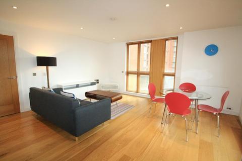 2 bedroom flat to rent, Wharf Approach, Leeds, West Yorkshire, UK, LS1