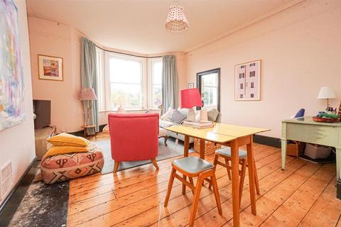 1 bedroom flat for sale, Anglesea Terrace, St. Leonards-On-Sea