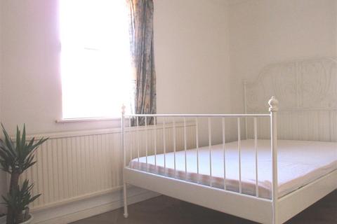 3 bedroom private hall to rent, West Rd, Lancaster LA1