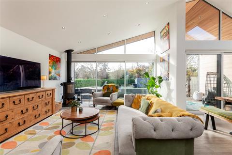 51 Columba Road, Edinburgh, EH4 3RJ