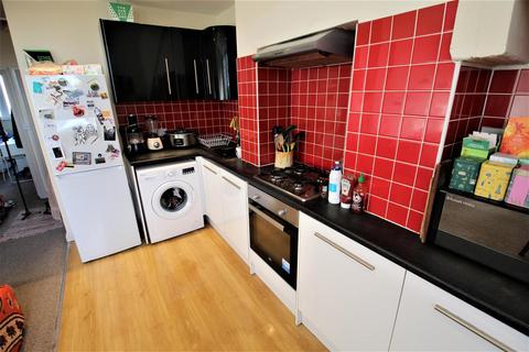 2 bedroom apartment to rent, Morris Lane, Headingley, Leeds, LS5 3JD