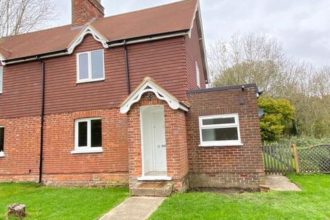 3 bedroom semi-detached house to rent, London Road, Southborough, Tunbridge Wells, Kent, TN4