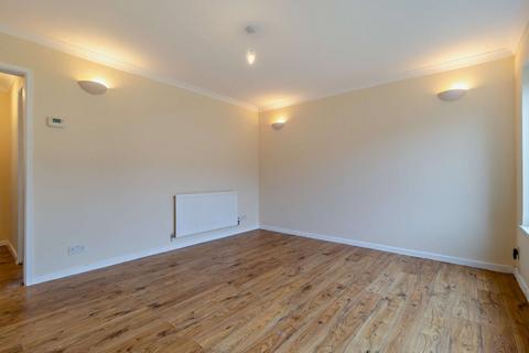 2 bedroom maisonette for sale, Cedar Walk, Acton, Sudbury, CO10