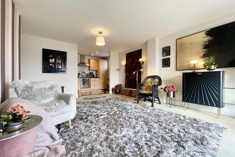 2 bedroom flat for sale, Southport PR9