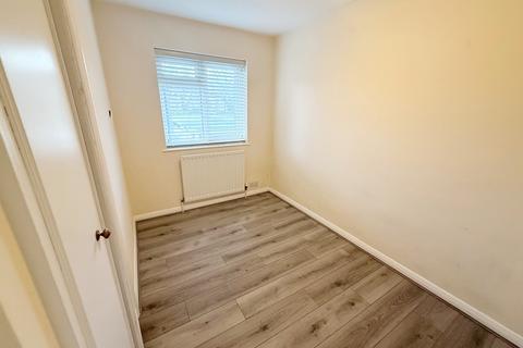 2 bedroom flat to rent, The Drive, Hove BN3