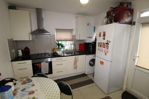 1 bedroom ground floor flat to rent, Spencer Road, Harrow, HA3