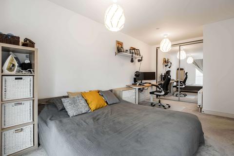 2 bedroom apartment for sale, at 37 Trafalgar House, Dickens Yard, London W5