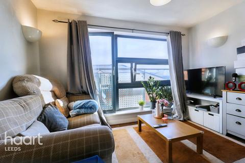 1 bedroom apartment for sale, Whitehall Place, LEEDS