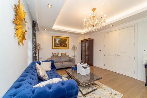 1 bedroom house to rent, Palladian Gardens, London, W4