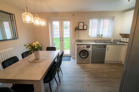 53 Pastures Drive, Tidbury Green, Solihull, B90 1US