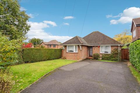 2 bedroom detached bungalow for sale, Latimer Close, Little Chalfont, Buckinghamshire, HP6 6QS