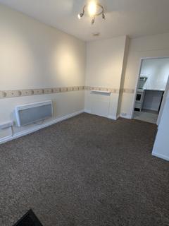 1 bedroom flat to rent, Bournemouth Road, Poole BH14