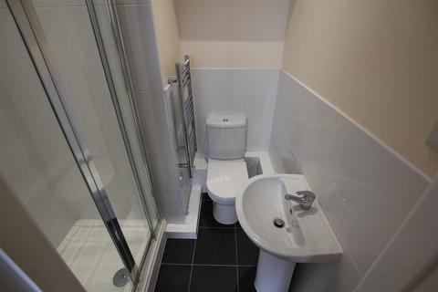 1 bedroom flat to rent, Burleys Way, Leicester