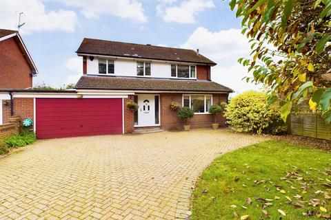 4 bedroom link detached house for sale, Bedmond Road, Leverstock Green