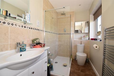 66 Borough Close, Kings Stanley, Stonehouse, GL10 3LJ