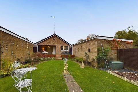 8 Manitoba Close, Worcester, WR2 4XP