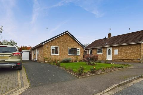 8 Manitoba Close, Worcester, WR2 4XP