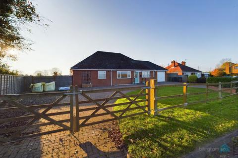 2 bedroom detached bungalow for sale, Hall Close Farm, Bridgnorth WV15