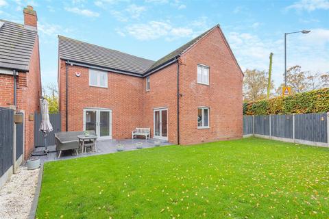 5 bedroom detached house for sale, Trinity Road, Kingsbury, Tamworth