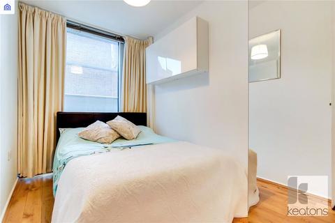 2 bedroom flat for sale, The Q Building, 110 The Grove, Stratford, London, E15