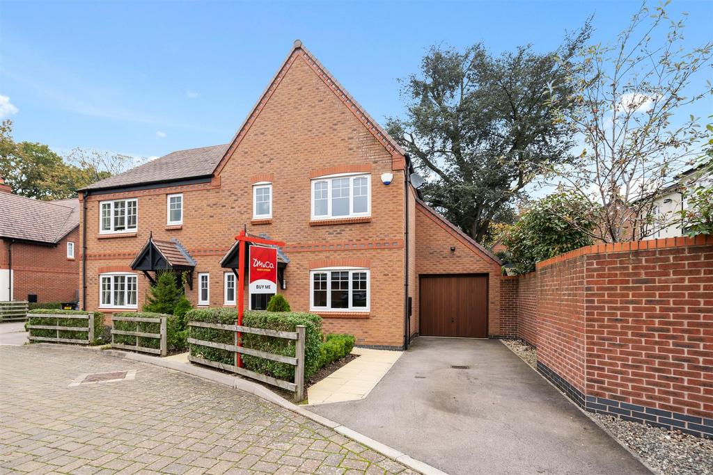 47 Four Ashes Road, Bentley Heath, B93 8 LY DMD2498