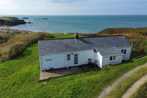 2 bedroom property for sale, Llanfaethlu, Holyhead, Isle of Anglesey, LL65