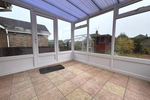 6 Park Drive, Werrington, Stoke-on-trent, ST9 0ED