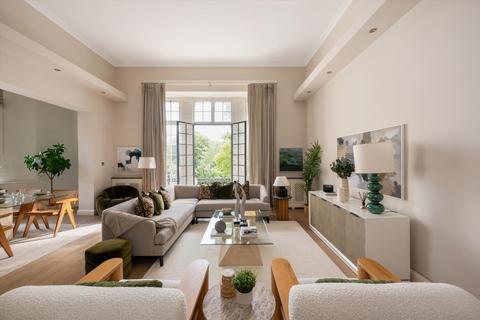 3 bedroom flat for sale, Hyde Park Gardens, Hyde Park, W2.