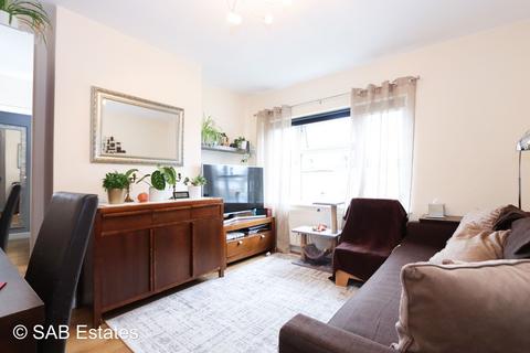 2 bedroom maisonette for sale, Beechwood Avenue, Greenford, UB6