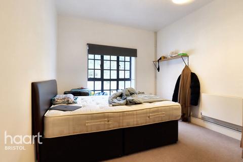 2 bedroom flat for sale, Paintworks, Bristol