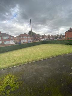 6 bedroom semi-detached house to rent, Leighbrook Road, Manchester M14