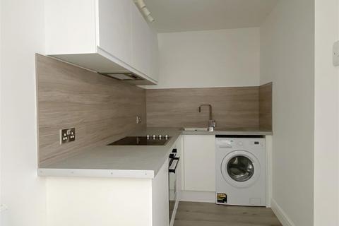 Studio to rent, Howard Place, Brighton BN1