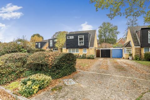 3 bedroom detached house for sale, Wentworth Close, Ash Vale, Aldershot, Surrey, GU12