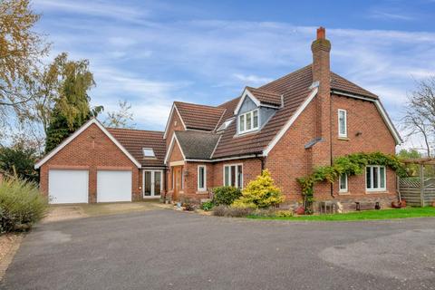 5 bedroom detached house for sale, Kirby Lane, Melton Mowbray