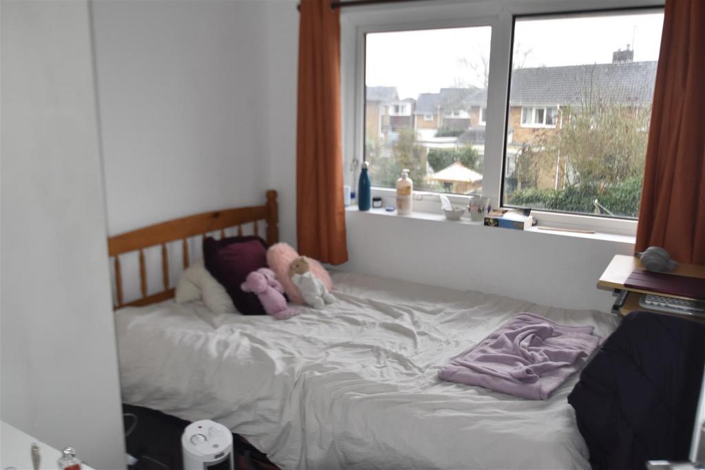 Foxthorn Paddock, York 6 bed house to rent £4,160 pcm (£960 pw)