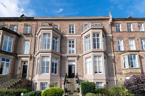 3 bedroom flat to rent, Priors Terrace, North Shields