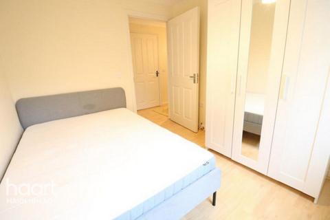 undefined, Coopers Rise, High wycombe