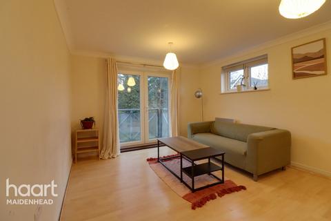 undefined, Coopers Rise, High wycombe