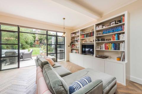 4 bedroom semi-detached house to rent, Townley Road Dulwich SE22 8SR