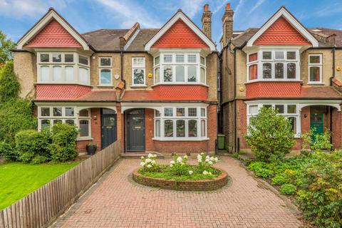 4 bedroom semi-detached house to rent, Townley Road Dulwich SE22 8SR