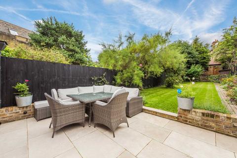 4 bedroom semi-detached house to rent, Townley Road, Dulwich, SE22 8SR