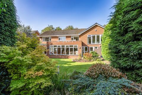 4 bedroom detached house for sale, Oaken Drive, Solihull, B91