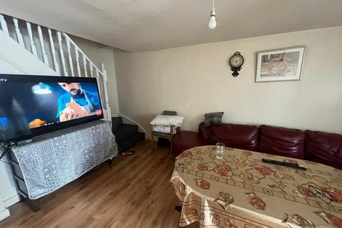 2 bedroom terraced house for sale, Smethwick, West Midlands B18