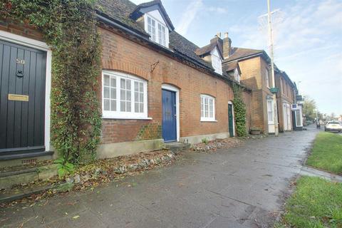 2 bedroom house for sale, High Street, Kings Langley